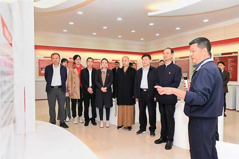 福建省人大常委会党组书记、副主任雷春美和全国人大代表到顺昌虹润等地调研
